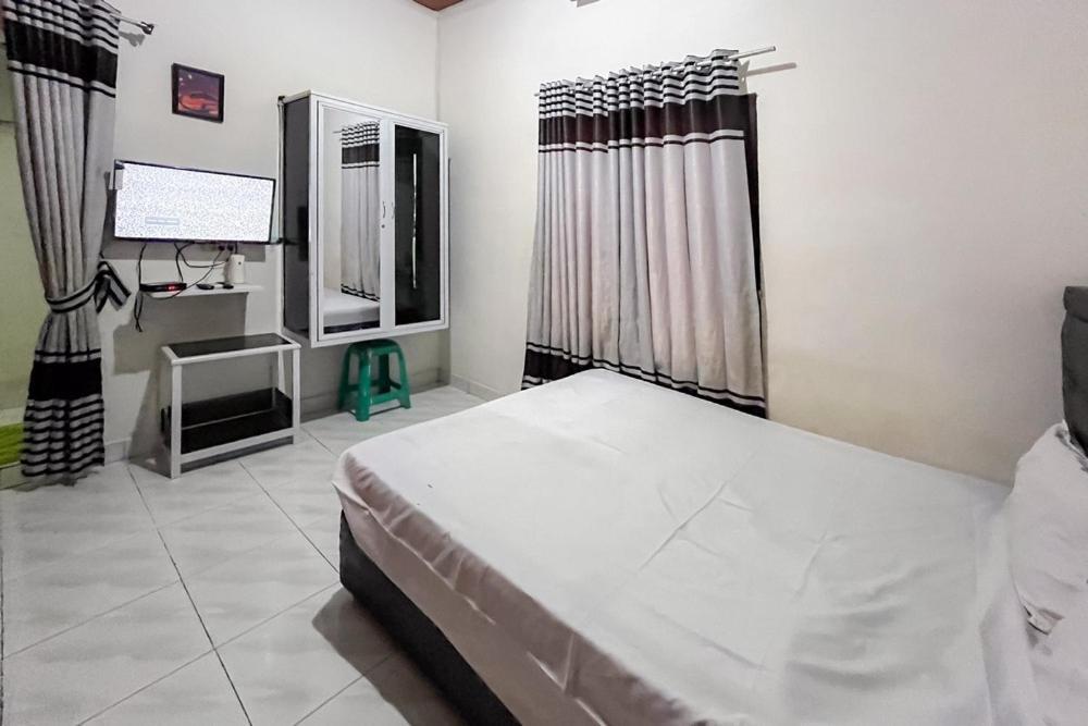 Hotel Kostel 99 Pangkal Pinang Redpartner Exterior foto