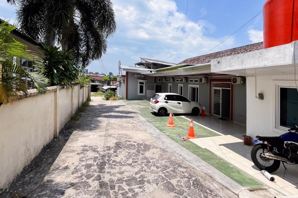 Hotel Kostel 99 Pangkal Pinang Redpartner Exterior foto