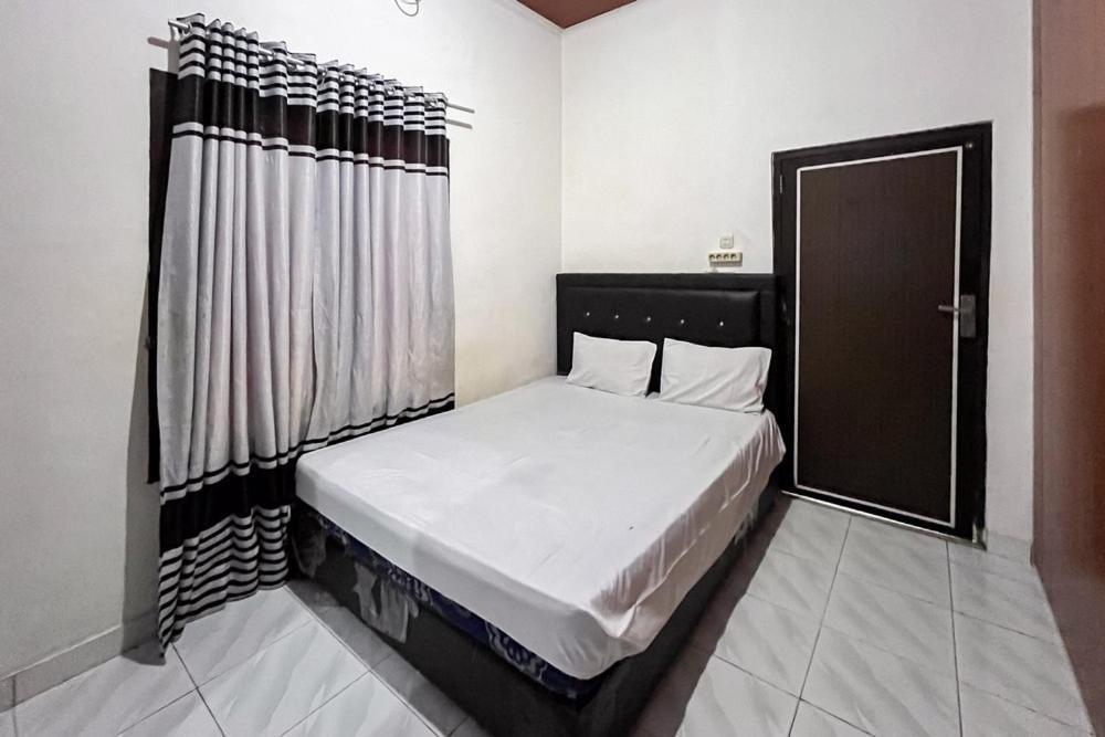 Hotel Kostel 99 Pangkal Pinang Redpartner Exterior foto